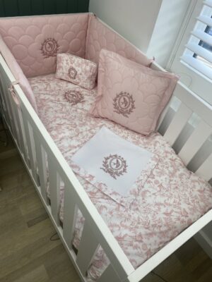 Mee-go Luxury Cot Bed 5pc Bedding set - HummingBird