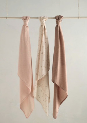 Mamas And Papas Large Muslin Cloths (3 Pack) - Welcome to the World Wildflower