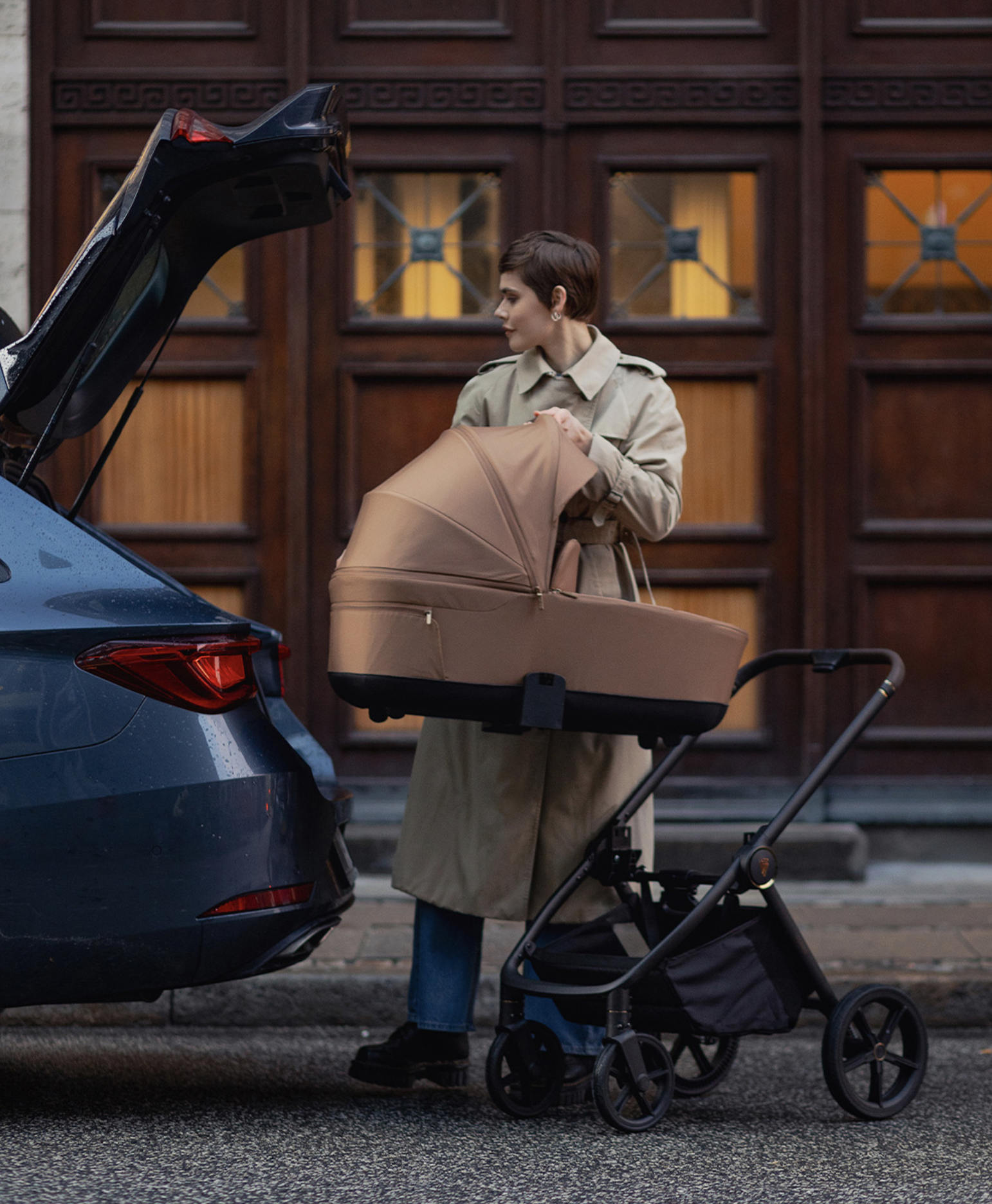 Venicci Claro Pram Bundle - Image 10
