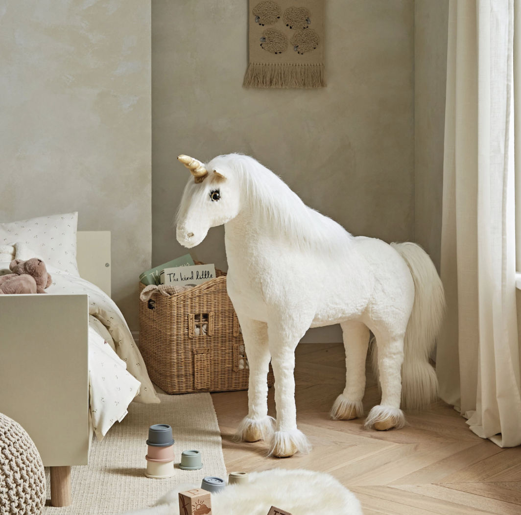Standing Unicorn - Gold Dust